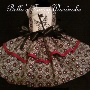 Steampunk dog dresses, gothic dog dresses, dog clothes, dog apparel, dog dresses, dog dress