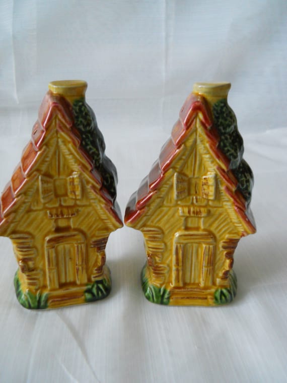 Village House Salt and Pepper Shakers - vintage, collectible, kitchen, serving