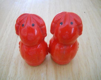 Lobster/Crayfish Salt and Pepper Shakers - vintage, collectible