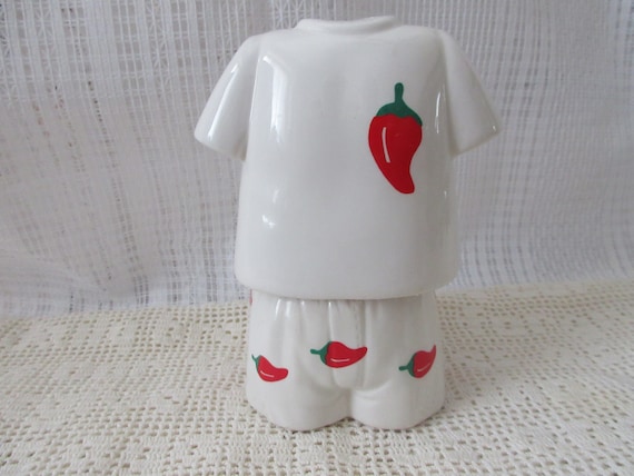 Tee Shirt and Boxer Shorts Salt and Pepper Shakers - vintage, collectible