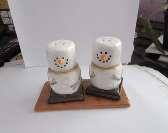 Smores Snowmen with Graham Cracker Tray - collectible