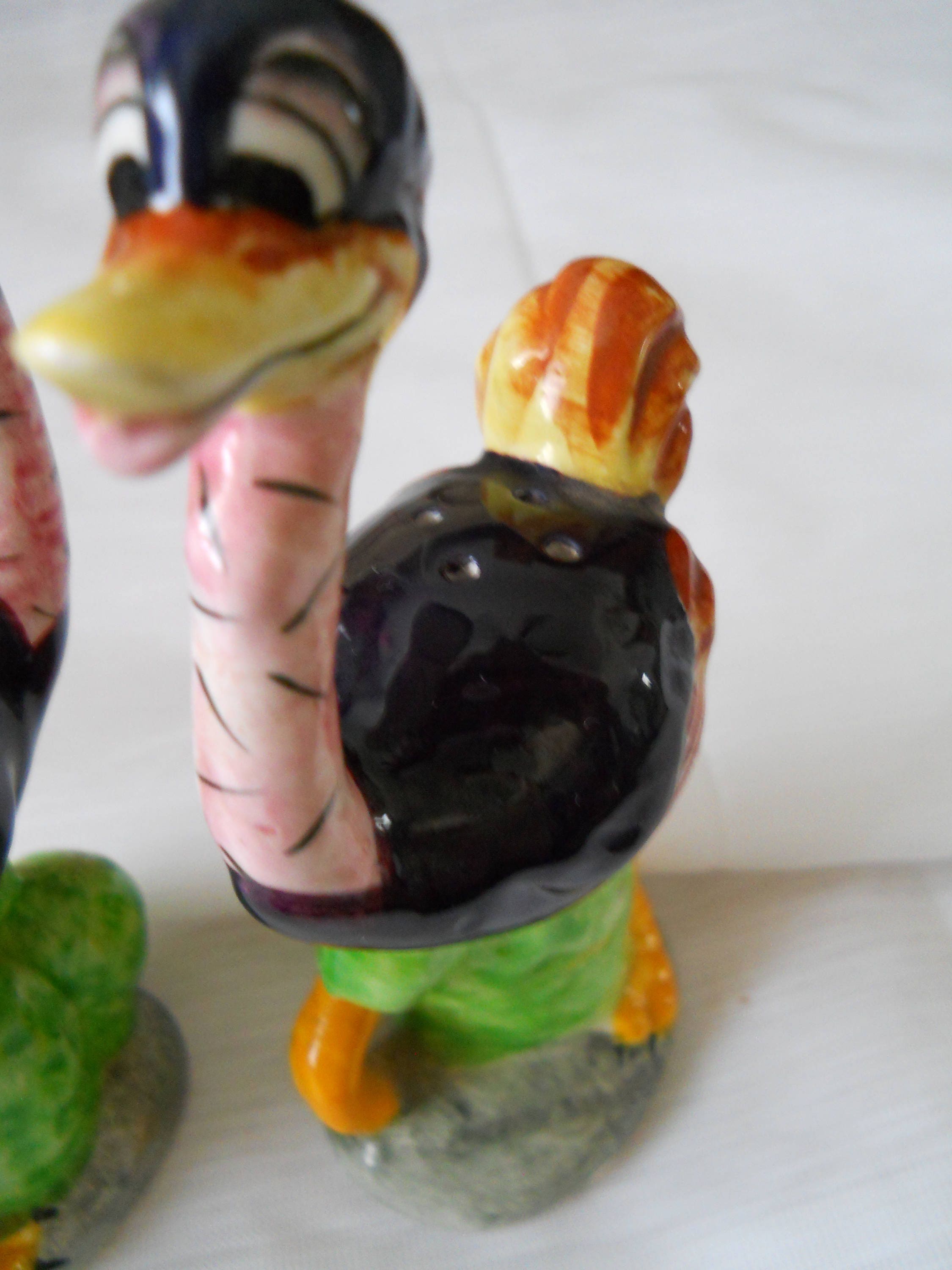 Kitsch Whimsical Ostrich Salt and Pepper Shakers vintage, collectible, Japan, birds