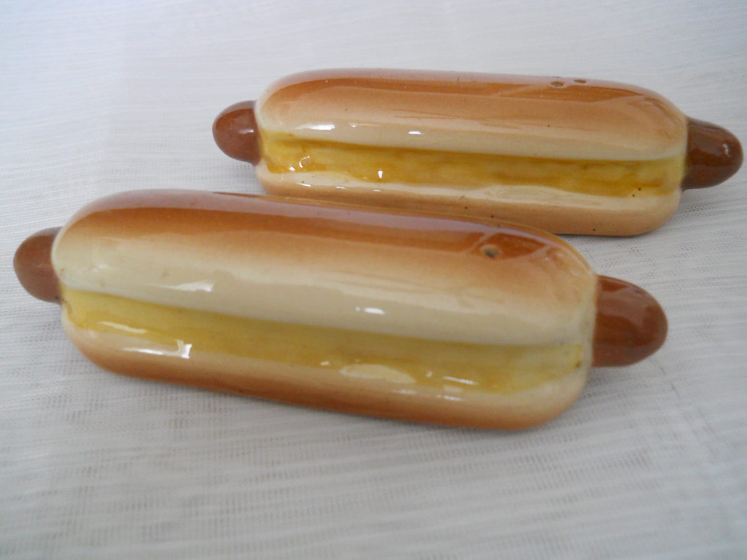 Hot Dog Salt and Pepper Shakers vintage, collectible, food