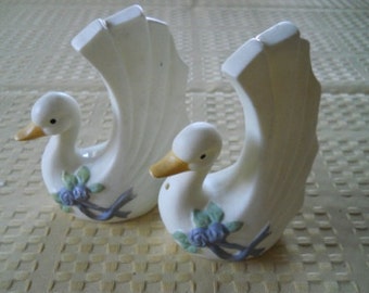 White Bisque Swan Salt and Pepper Shakers - Vintage, Collectible