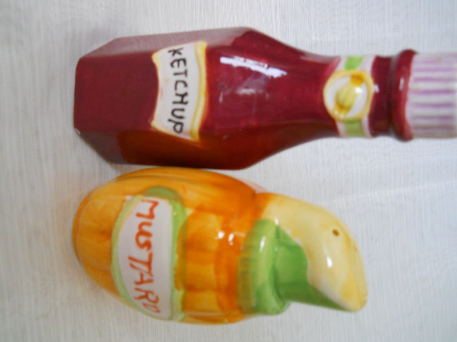 Ketchup and Mustard Salt and Pepper Shakers vintage, collectible