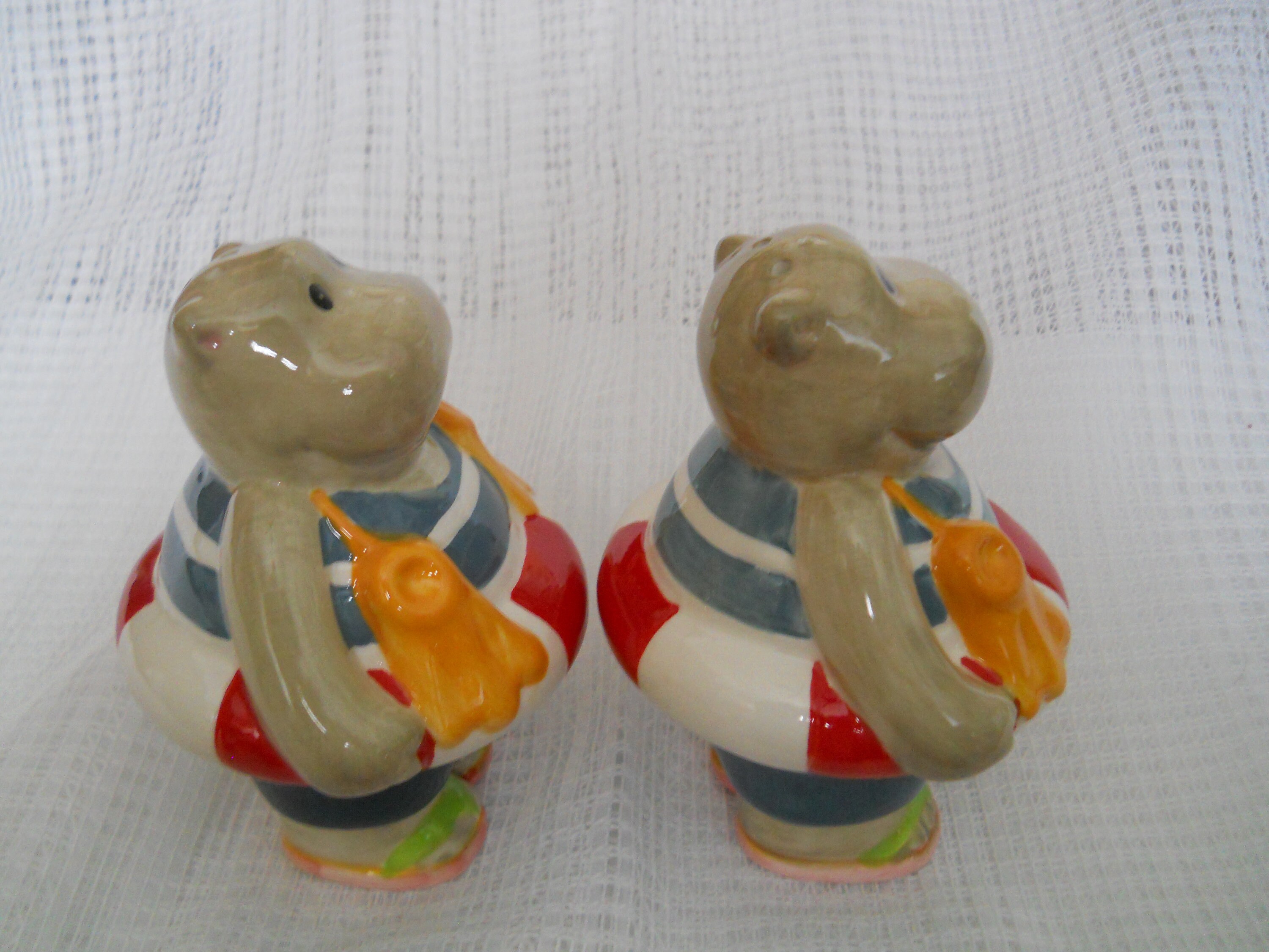 Hippo Salt and Pepper Shakers vintage, collectible, China