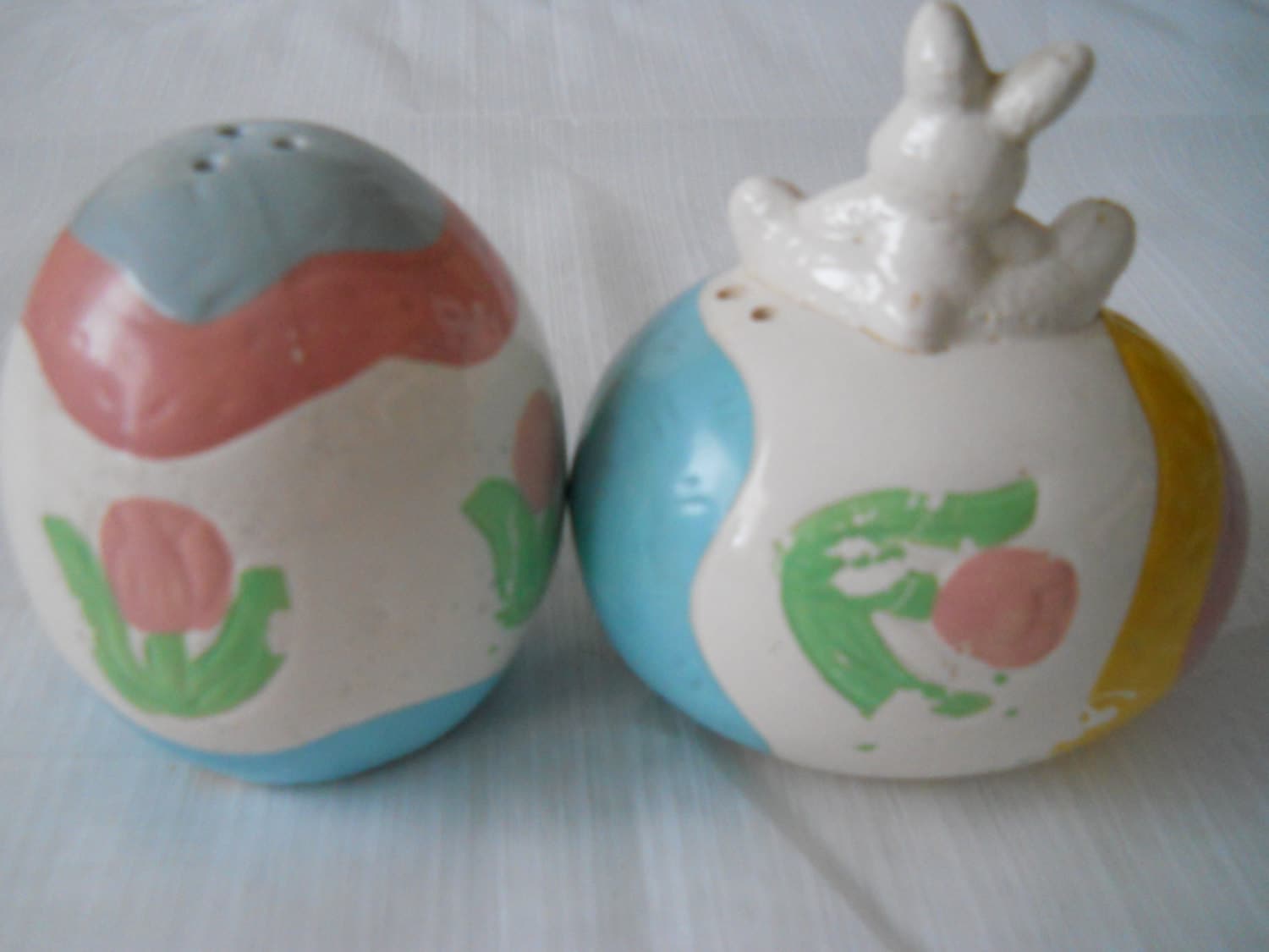 Bunny and Easter Egg Salt and Pepper Shakers vintage, collectible, serving, kitchen, Easter