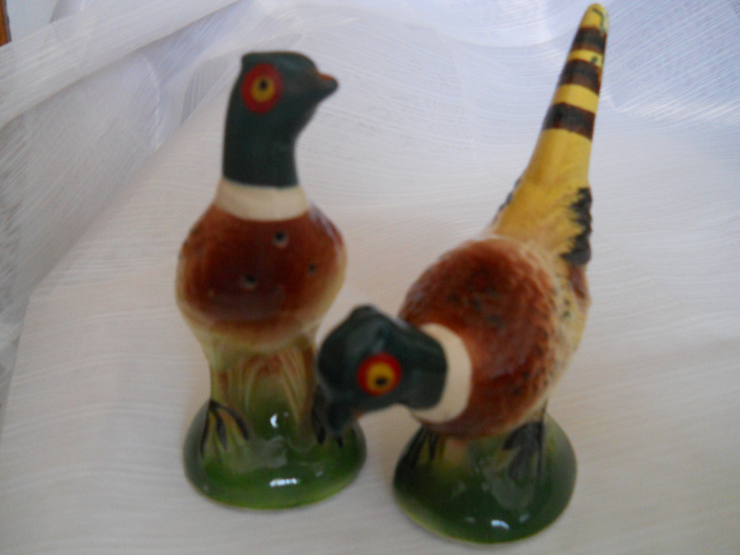 Pheasant Salt and Pepper Shakers vintage, collectible, birds, Japan