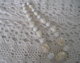 White and Tan Beaded Necklace - vintage, collectible, jewelry