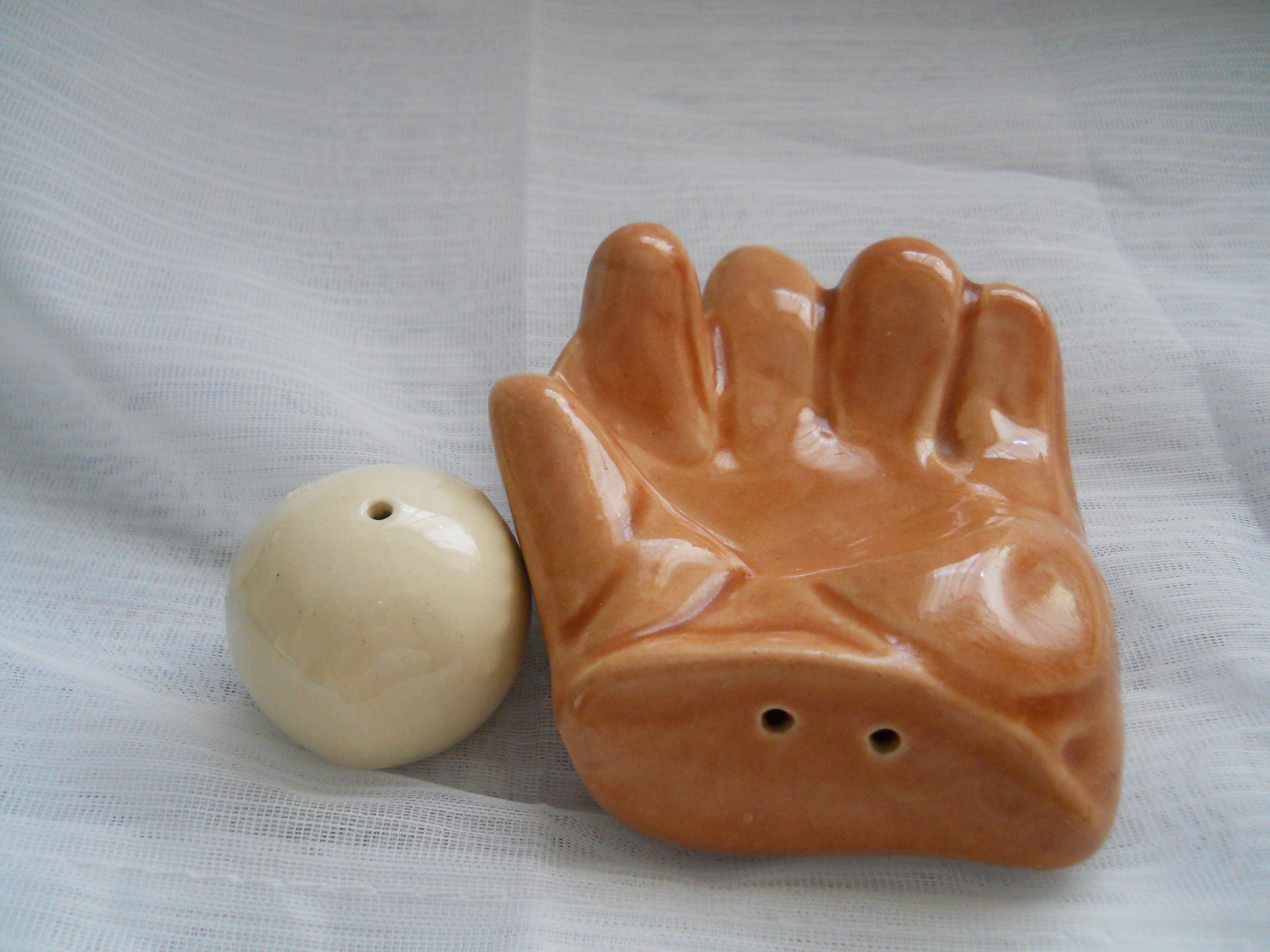 Baseball Glove and Baseball salt and pepper shakers vintage