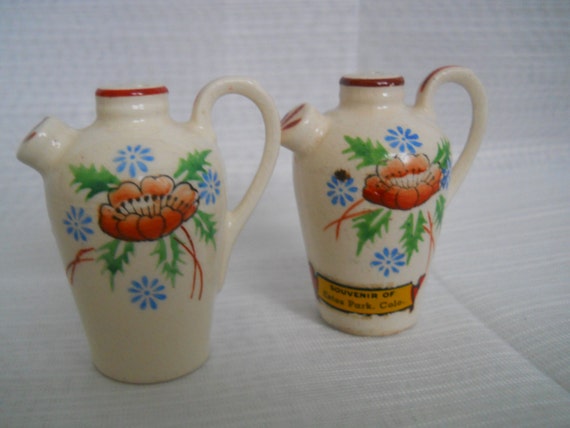 Minature Water Jugs Salt and Pepper Shakers - vintage, collectible, Japan, souvenir