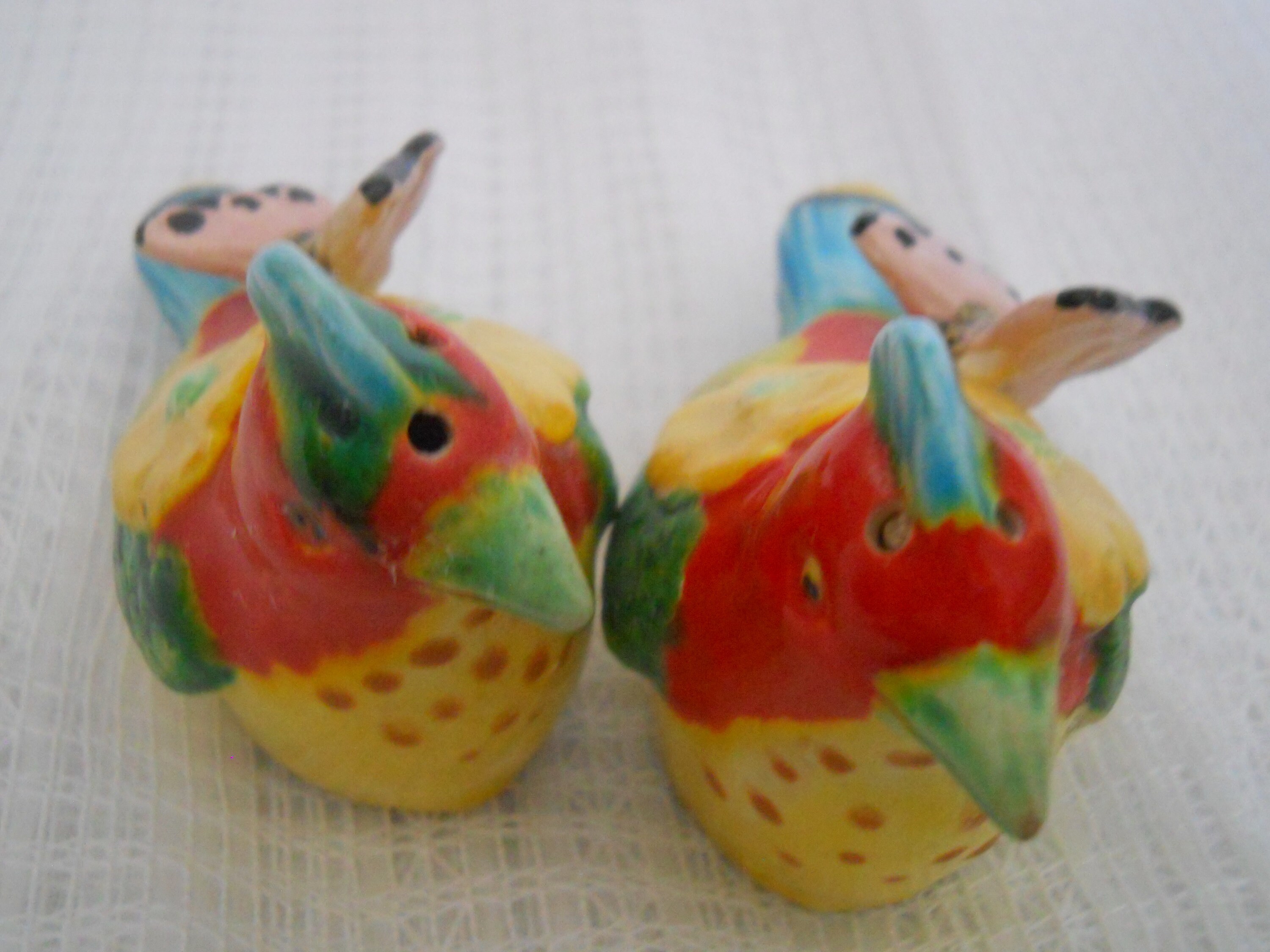Colorful Bird Salt and Pepper Shakers vintage, collectible, Japan
