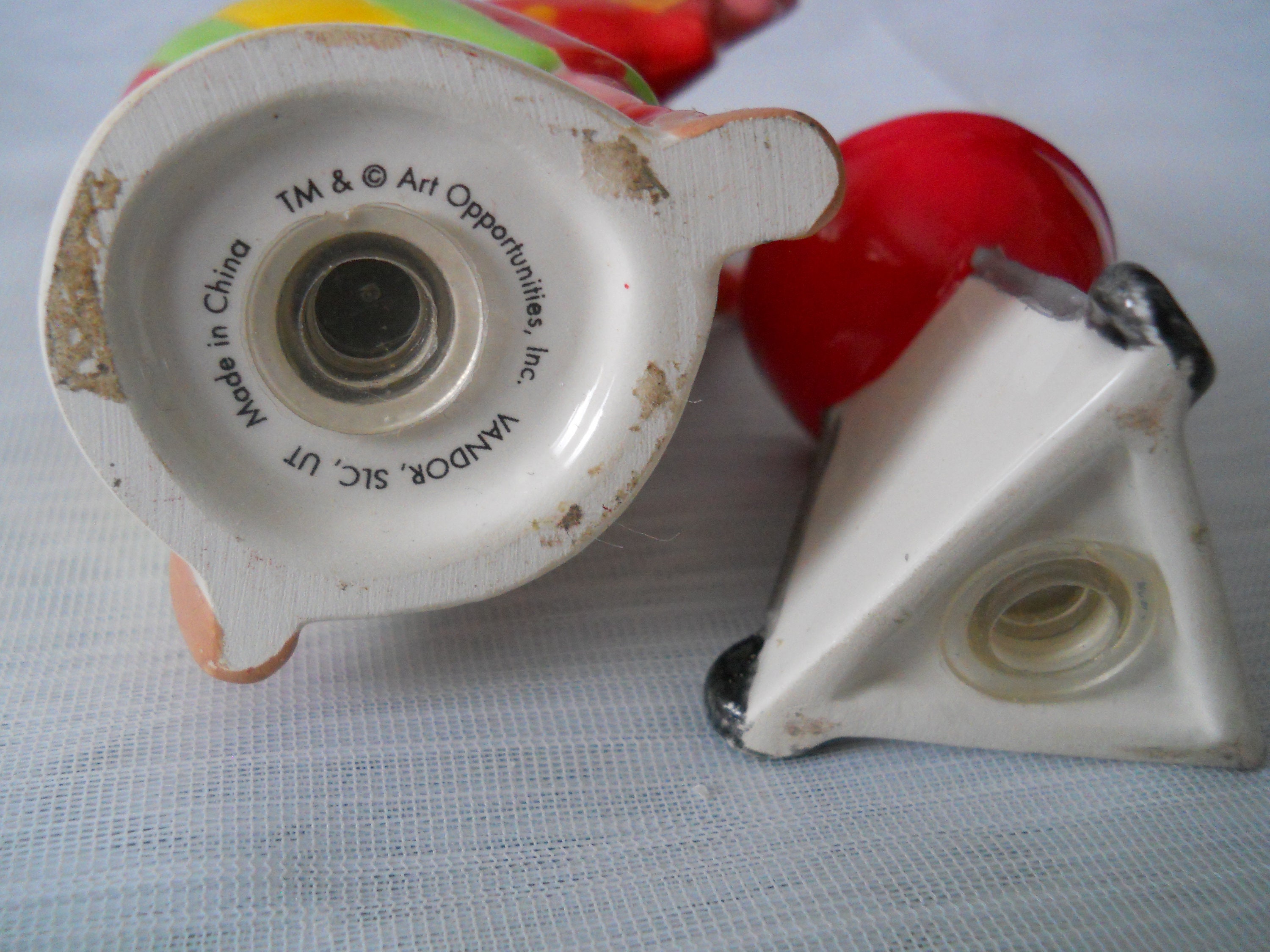 Pig and Grill Salt and Pepper Shakers vintage, collectible, animal