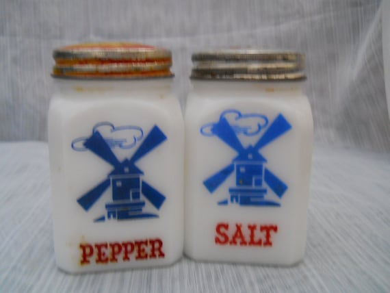 Hazel Atlas Windmill Shakers - vintage, collectible, windmills