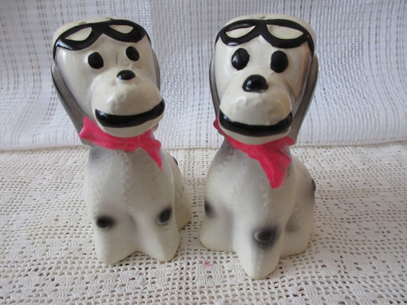 Red Baron Snoopy Dog Salt and Pepper Shakers - vintage, collectible, Japan