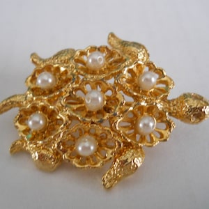 Pearl Turtle Brooch - vintage, collectible, jewelry
