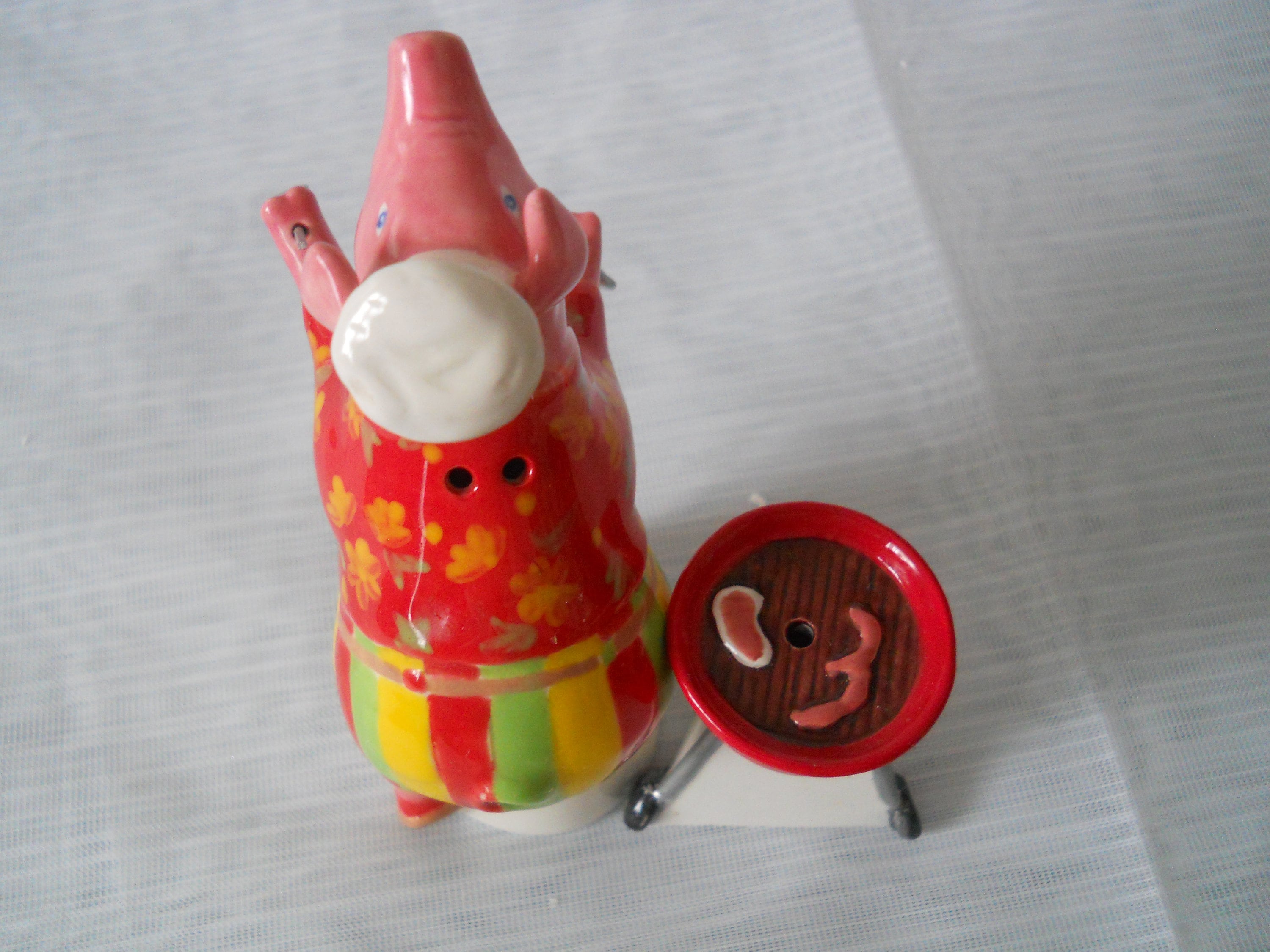 Pig and Grill Salt and Pepper Shakers vintage, collectible, animal