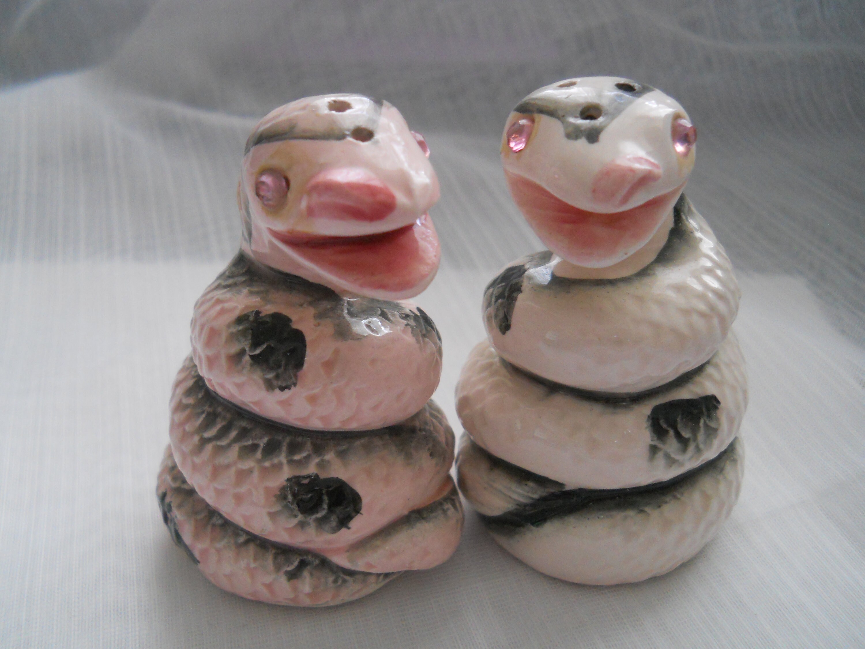 Pink Cobra snake salt and pepper shakers vintage, collectible, Japan