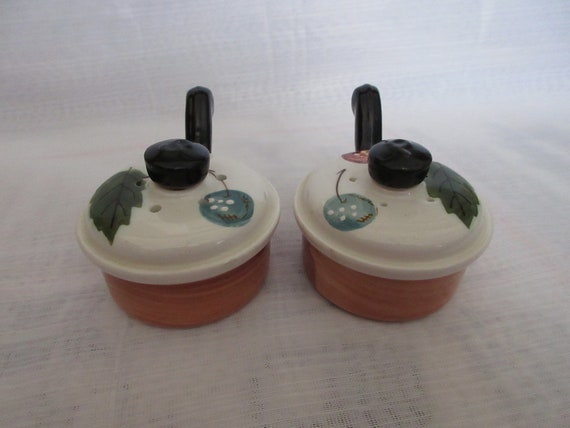 Cooking Pans Salt and Pepper Shakers - vintage, collectible, cooking
