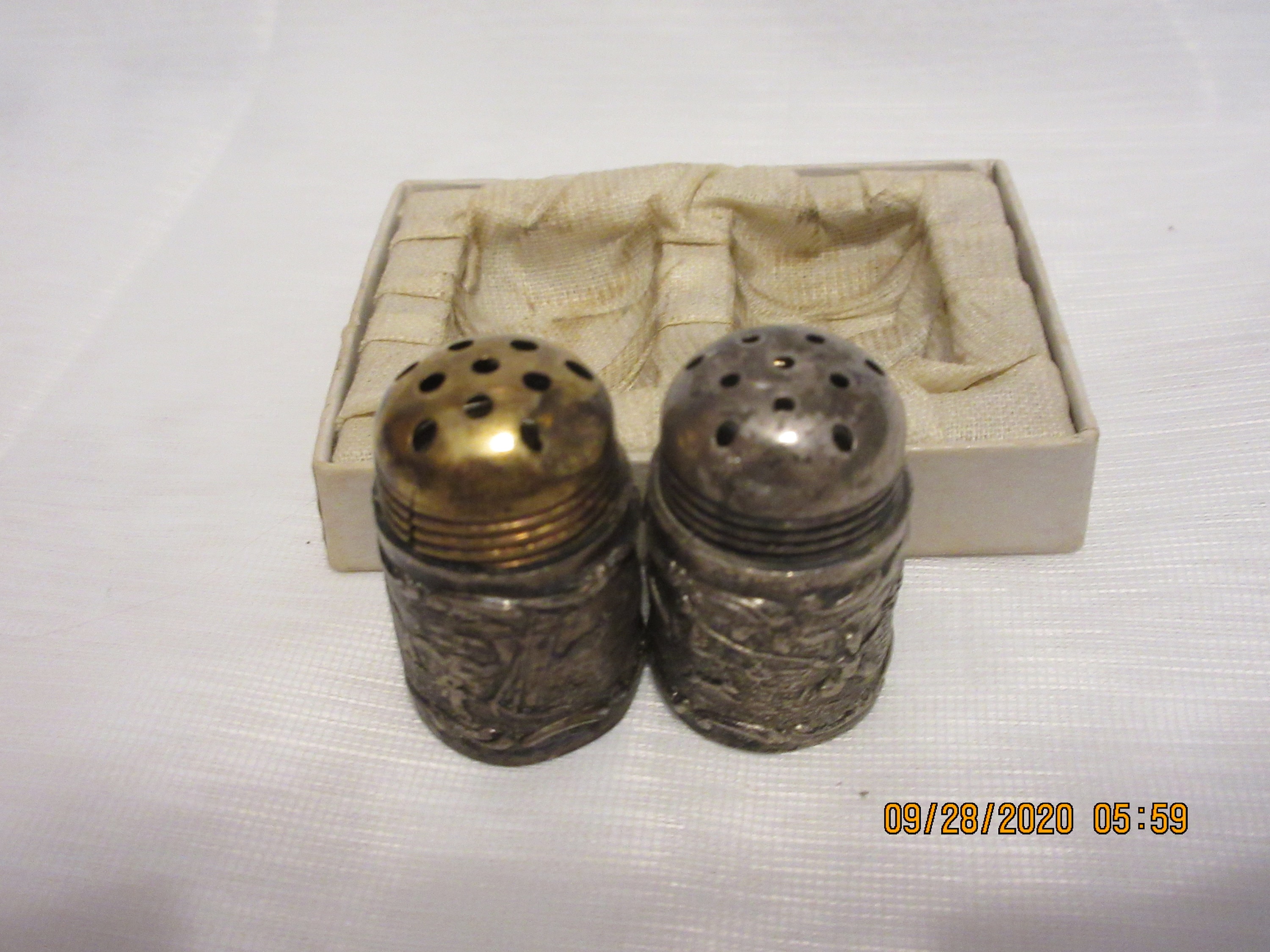 Metal Salt and Pepper Shakers vintage, collectible