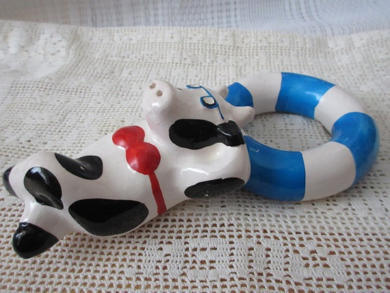 Beach Blast Cow Salt and Pepper Shakers - vintage, collectible
