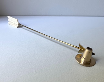 Vintage Art Deco Candle Snuffer, Brass and Bakelite Chase Puritan Pilgrim Hat & Arrow
