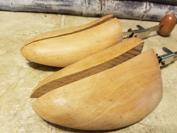Shoe Tree Pair - Shoe Form - Shoe Keepers - 5 - i… - image 5