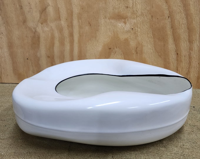 Enamel Bed Pan Bedpan White With Black Trim Item 54981 Etsy