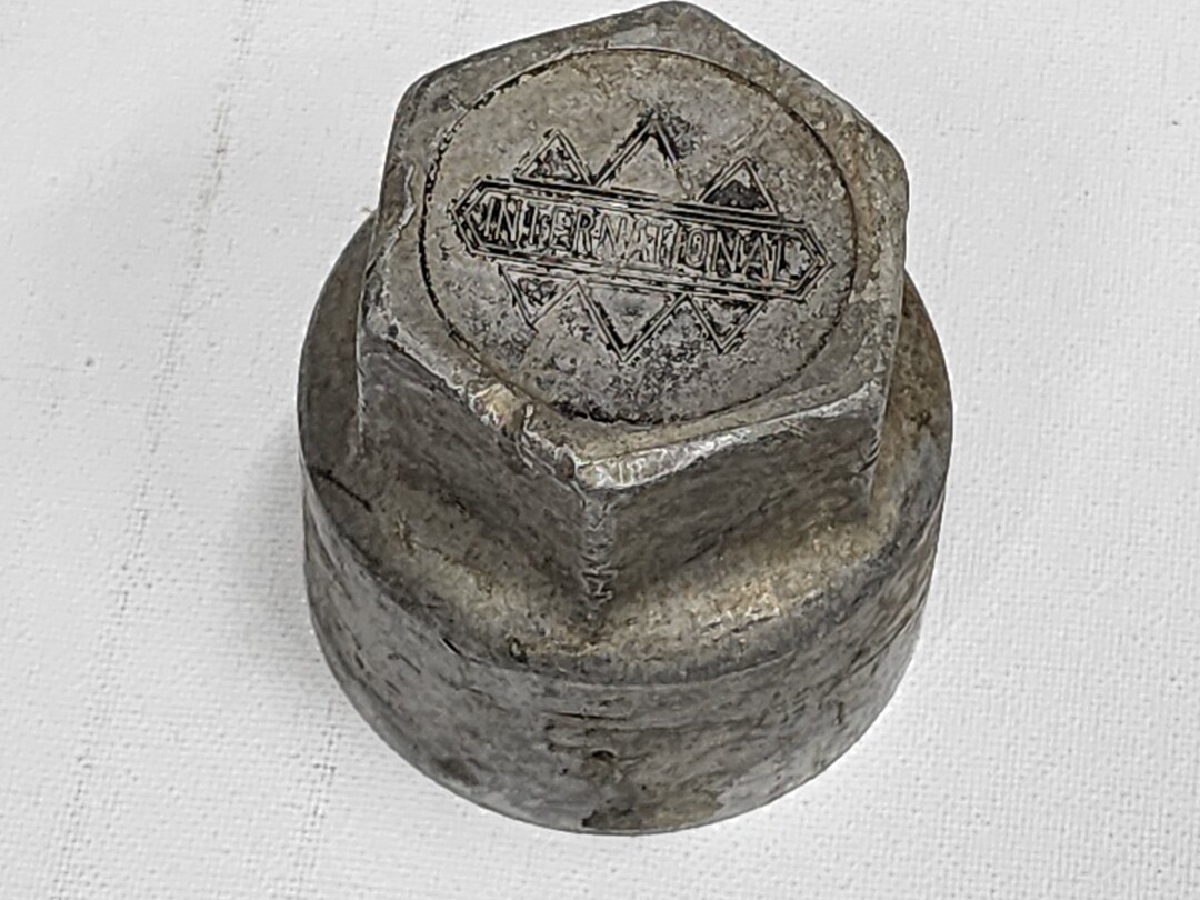 International Wheel Hub Grease Cap Item 54552 Etsy