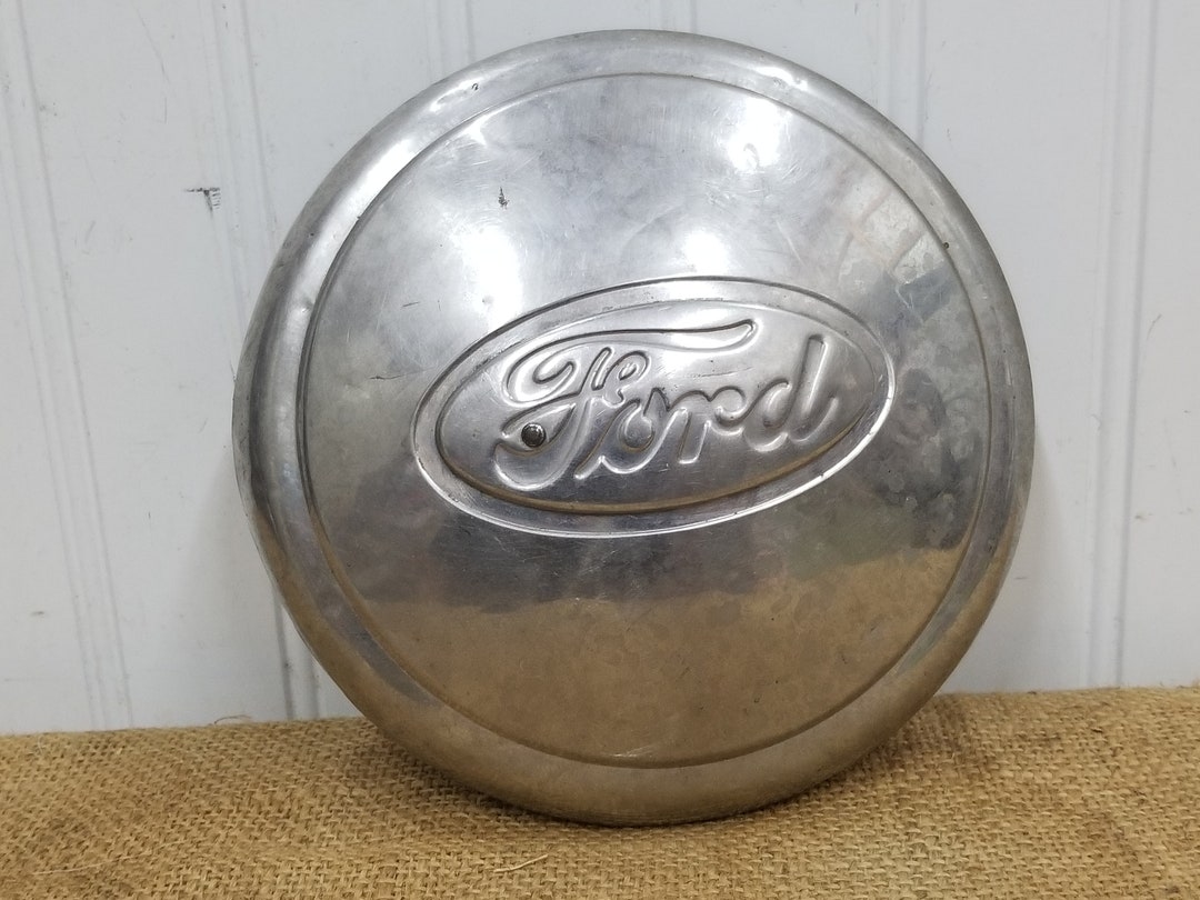 Ford Locking Spare Tire Hubcap Item 5269 Etsy