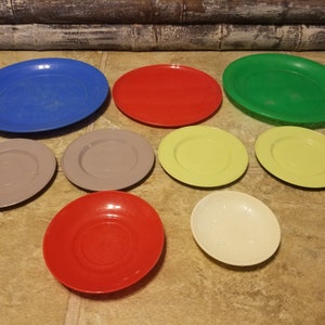 Toy Plates and Saucers - Pretend Play - Plastic Plates and Saucers - set of 9 - item #4311