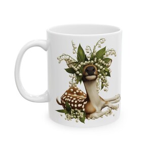 Taza de mayo - Cervatillo y lirio de los valles - Regalo caprichoso de animales y flores - Taza de café primaveral encantada para amantes de la naturaleza