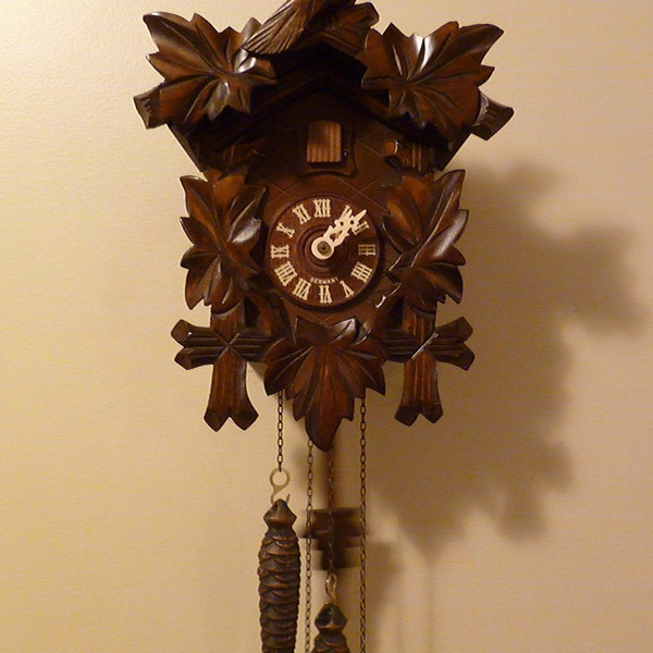 Vintage Black Forest Cuckoo Clock