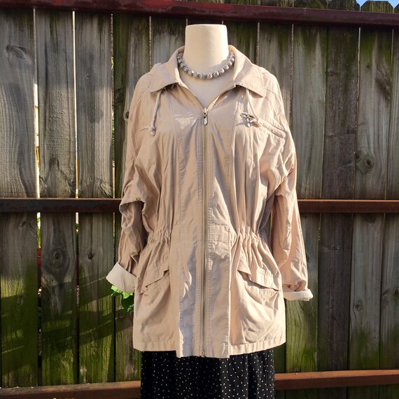 London Fog 80’s beige Raincoat