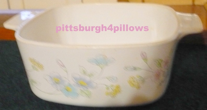 A 1 12 B Corning Ware- Pastel Bouquet Marks from Stove On Bottom No Lid See Description 1.5 Liter EUC