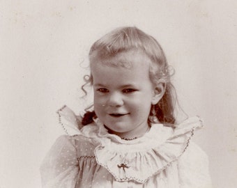 Beautiful Little Girl with Blonde Curls and a Large White Collar, Cabinet Photo, Childhood, Black & White Photo, Victorian Photo√