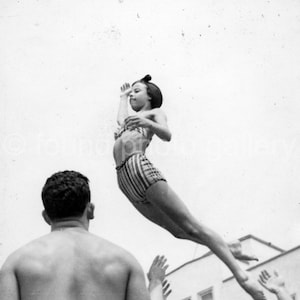 Digital  Download, Acrobatic Girl In The Air on Beach, Levitation, Vintage Photo, Black & White Photo, Found Photo, Printable Photo√