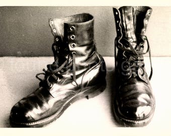 Digital Download, Leather Lace Up Boots, Printable, Vintage Black & White Photo, Found Photo, Israeli Army Boots, IDF Boots, Old Photo√