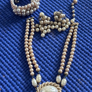 Early Haskell set necklace bracelet earrings faux baroque pearls