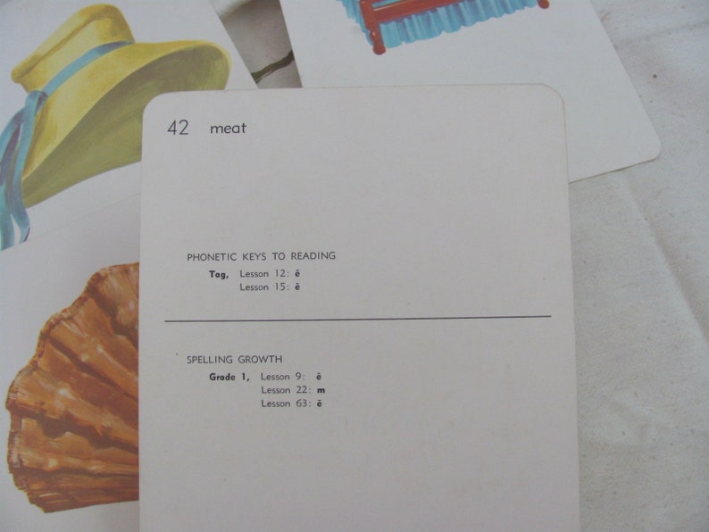 Large Illustrated School Flash Card Your Choice Circa 1966 Phonetics meat shell bed hat Many more to choose from image 2