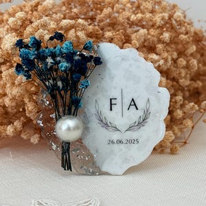 Personalisierter Magnet Favor, Epoxidharz-Magnet, Verlobungsgeschenk, Brautpartybevorzugungen, Trockenblumenmagnet für Gäste, Hochzeitsgeschenke, Hochzeitsmagnet
