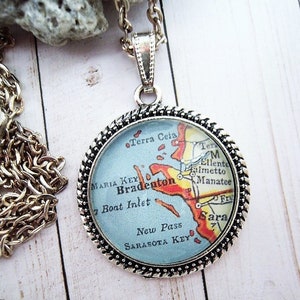Custom Map Jewelry, Vintage Bradenton Florida Map Pendant Necklace, Personalized Gifts Ideas, Map Cuff Links