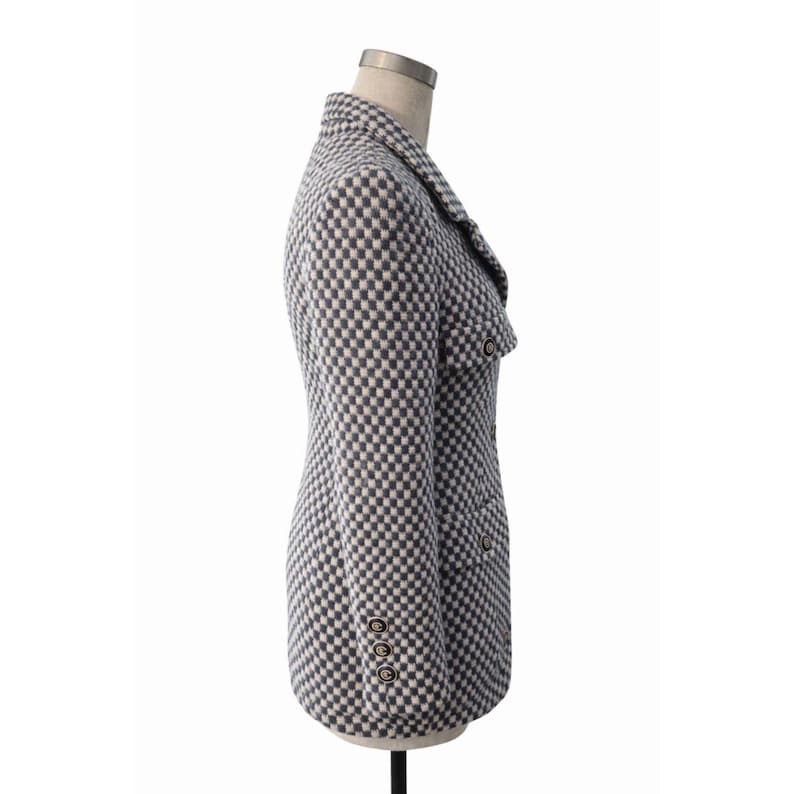 Vintage CHANEL Tweed Bouclé Jacket BLAZER Fall/Winter 1995 (95A) SZ 38 Lagerfeld image 5