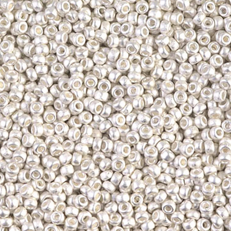 Seed Beads-80 Round-961F Matte Bright Sterling Plated-Miyuki-7 Grams