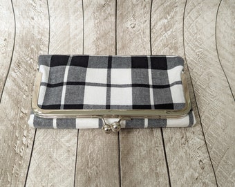 Clearance trifold wallet, white and black plaid in silver frame