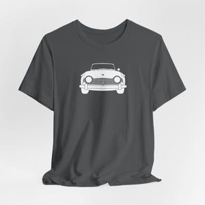Camiseta Triumph TR4A de 1967: Ropa para entusiastas de los coches clásicos imagen 4