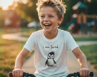 Camiseta infantil de algodón orgánico / Camiseta con mensaje afirmativo "Soy amado" de Freddy Penguin (2-12 años)