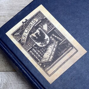 Medieval Book Plates: Set of 24 Heraldic Bookplates With Shield and ...