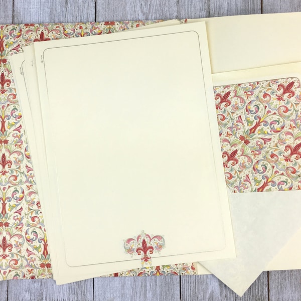 French Fleur de Lis Stationery Sheets and Envelopes Kartos Giglio Portfolio