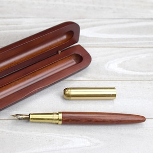 Wood Fountain Pen and Case with Ink Cartridges (ONE Pen)